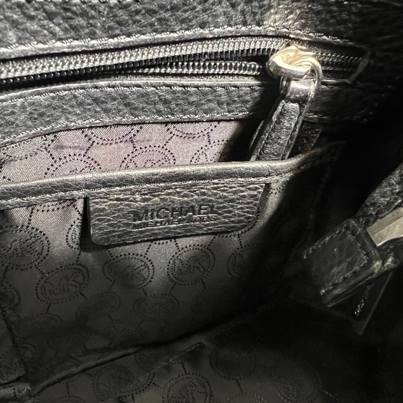 Michael Kors Black Pebbled Leather Handbag Shoulder Bag Silver Hardware *READ - Picture 14 of 16